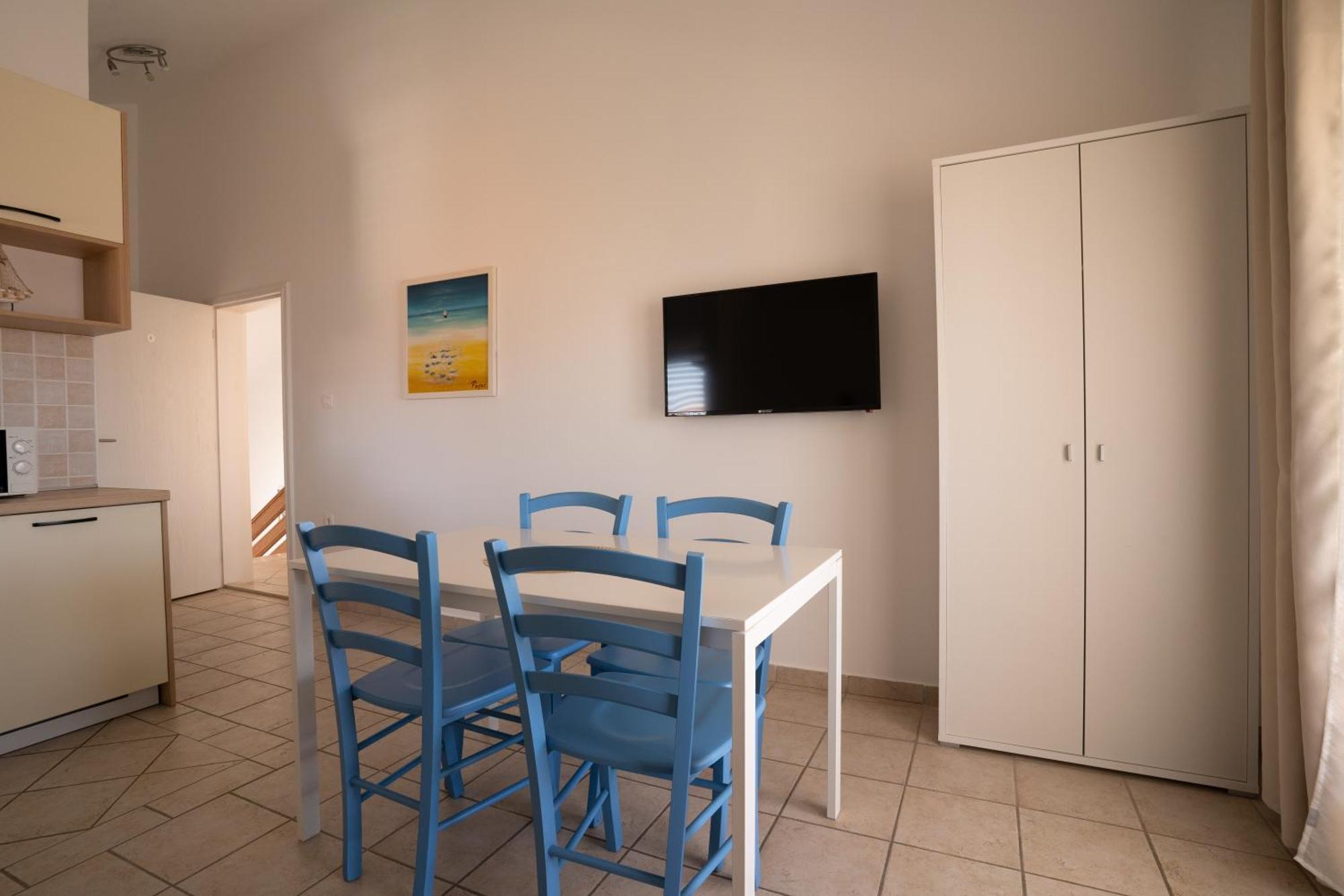 Apartments & Rooms Petra ザダル エクステリア 写真