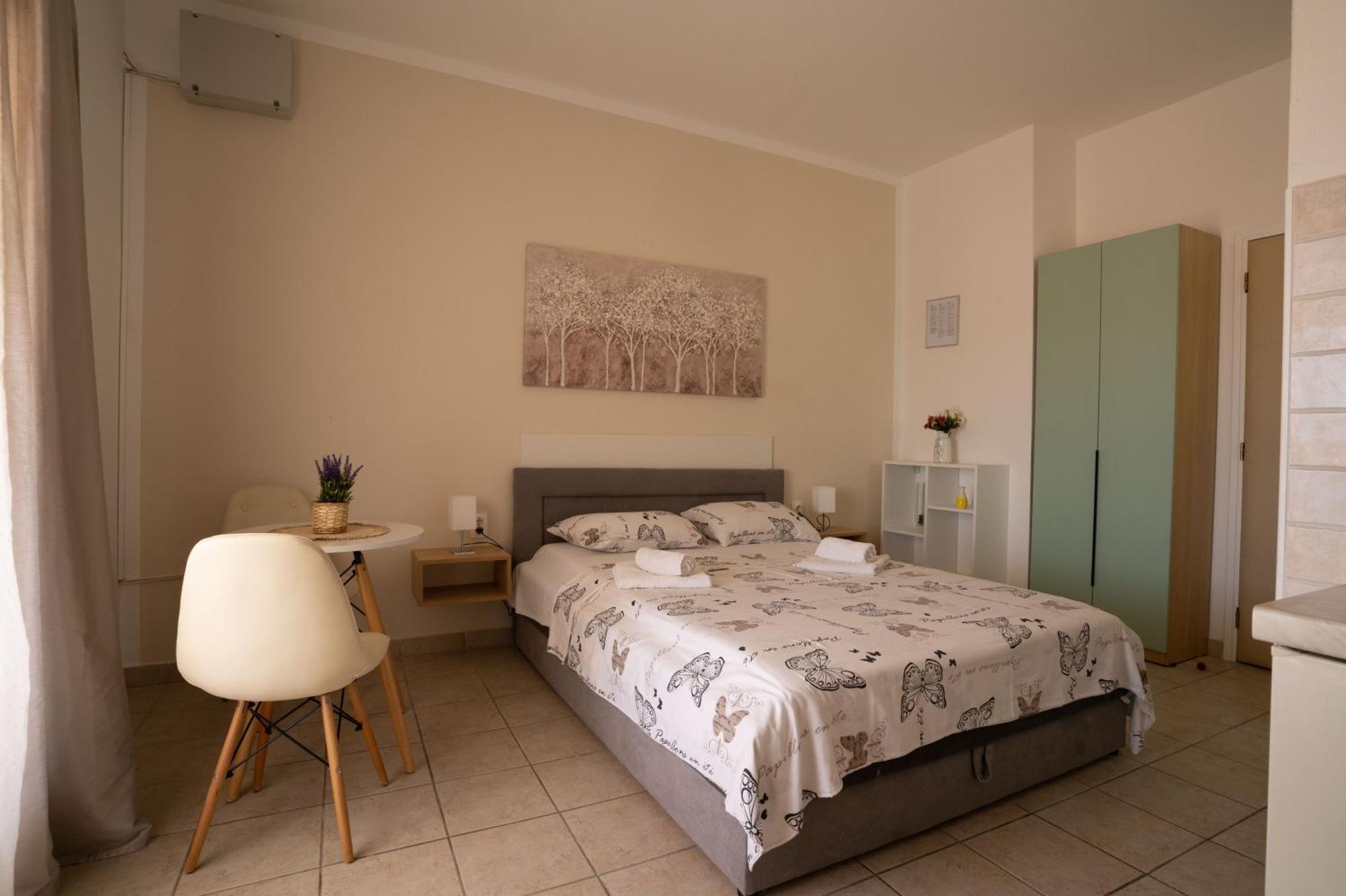 Apartments & Rooms Petra ザダル エクステリア 写真